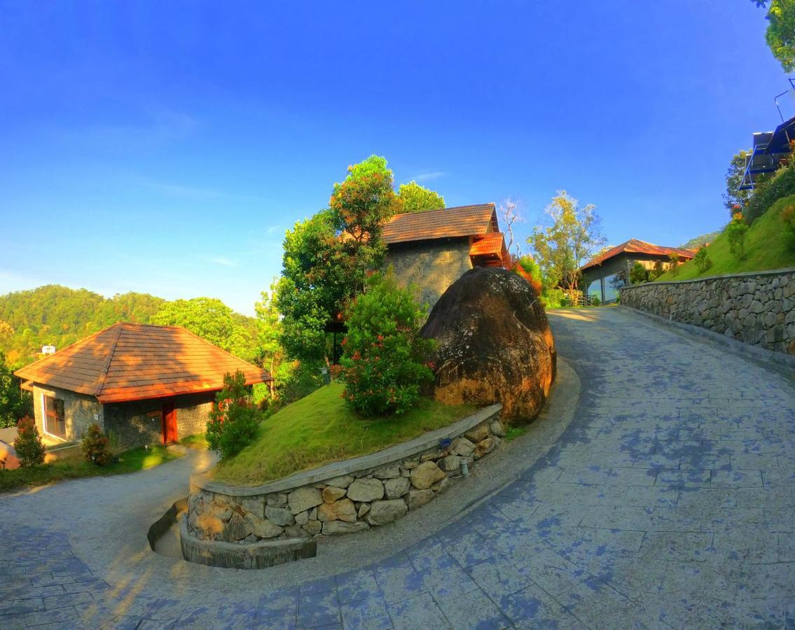 The Wild Trails Clarks Exotica , Munnar Hotel Exterior foto